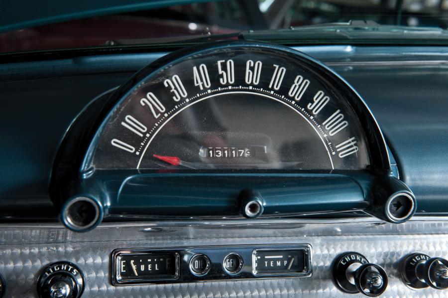  Ford Crestline Skyliner V8 1954 года  (фото 10 из 75)